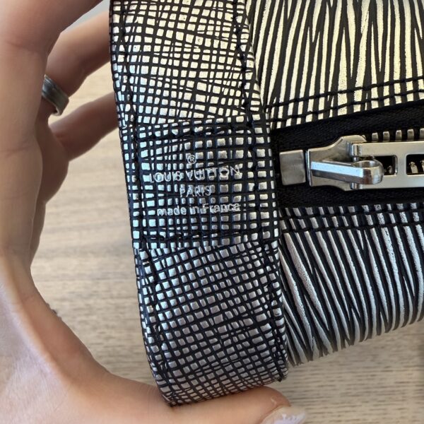 Louis Vuitton Epi Alma BB Platine