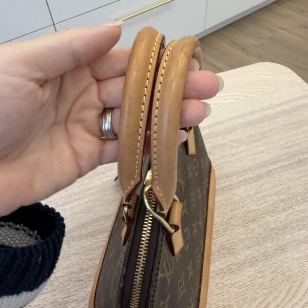Louis Vuitton Monogram Alma BB
