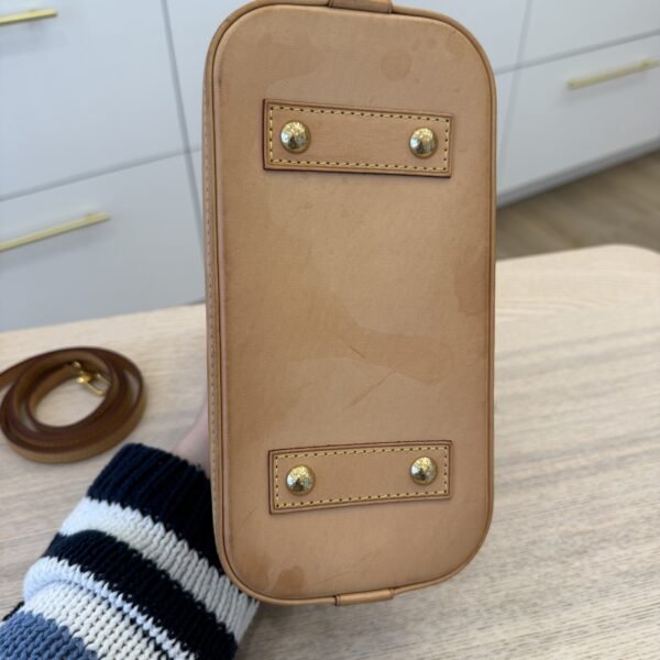 Louis Vuitton Monogram Alma BB