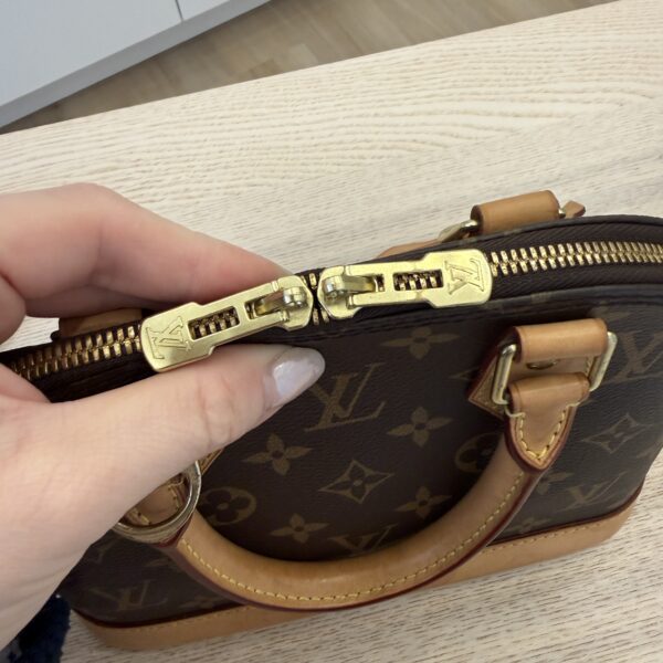 Louis Vuitton Monogram Alma BB