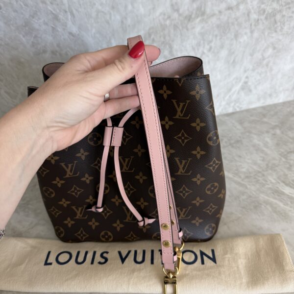 Louis Vuitton Monogram Neonoe MM Rose Poudre
