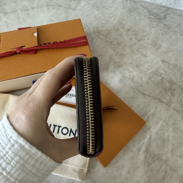 Louis Vuitton Monogram Clemence Wallet Fuchsia