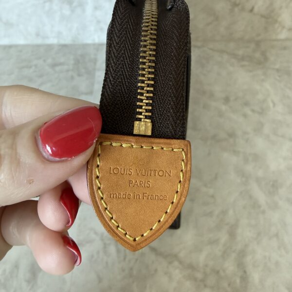 Louis Vuitton Monogram Toiletry 26