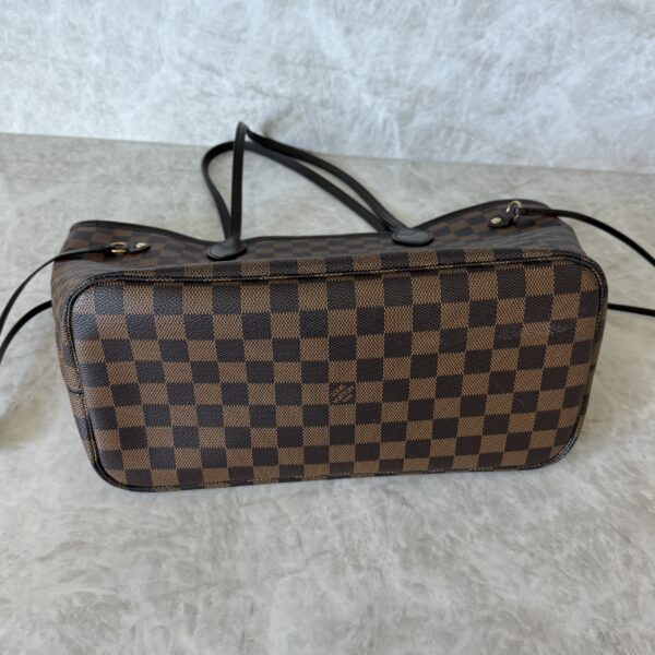 Louis Vuitton Damier Ebene Neverfull MM