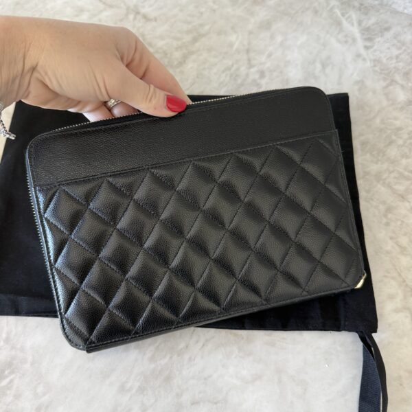 Chanel Caviar Quilted Large Zipped Clutch Black