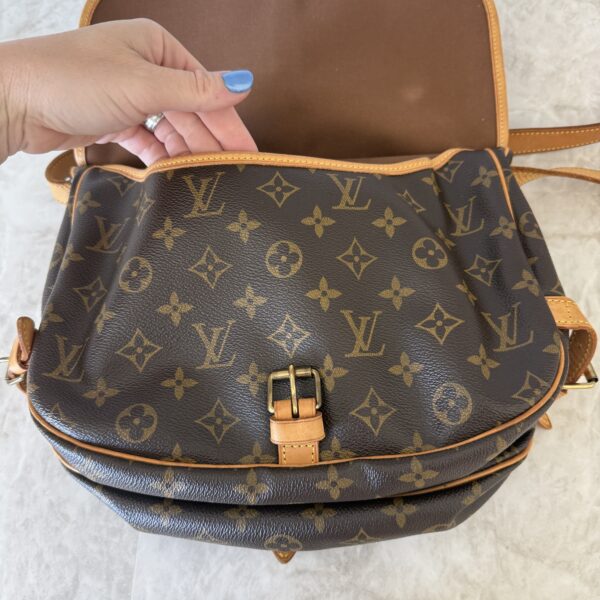 Louis Vuitton Monogram Saumur 30