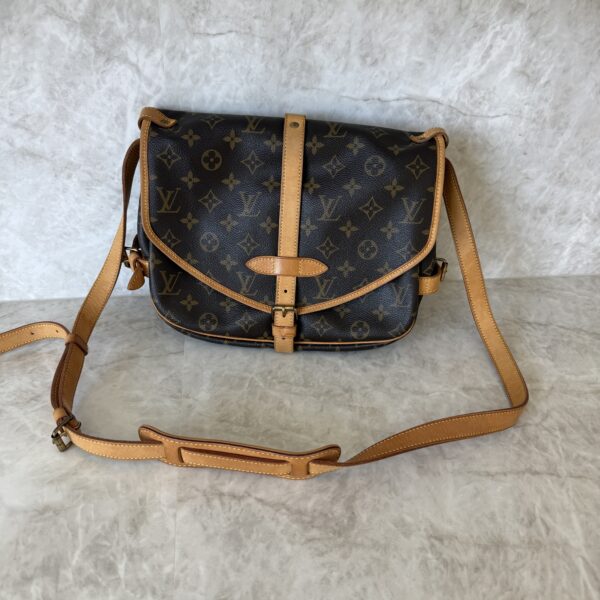 Louis Vuitton Monogram Saumur 30