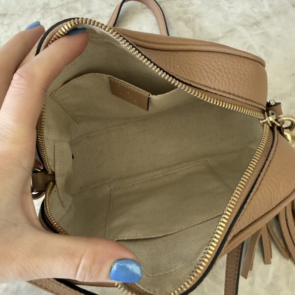 Gucci Calfskin Small Soho Disco Bag Beige
