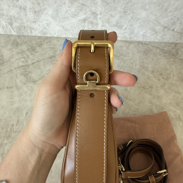 Miu Miu Wander Hobo Caramel