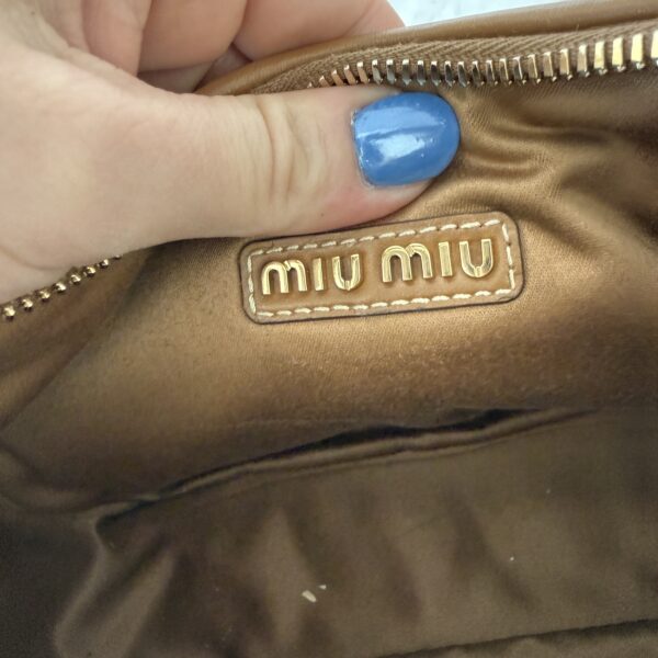 Miu Miu Wander Hobo Caramel