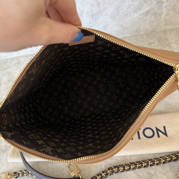 Louis Vuitton Calfskin Multipass Arizona Beige