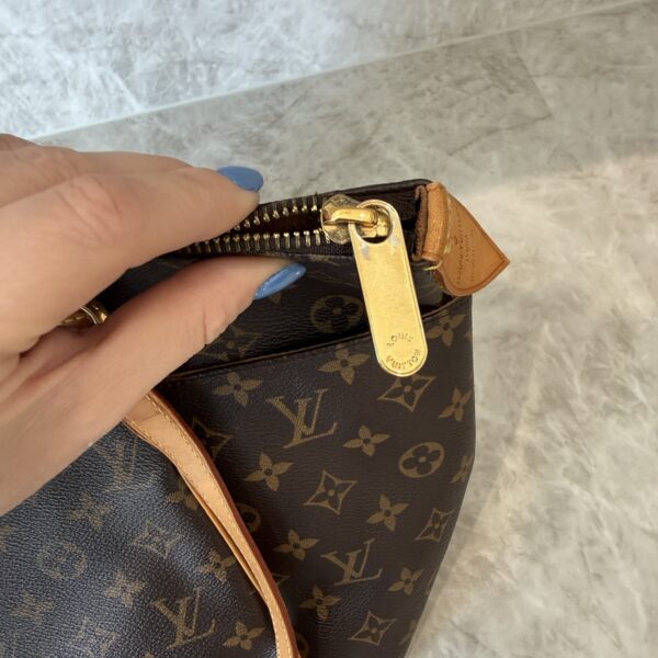 Louis Vuitton Monogram Totally MM