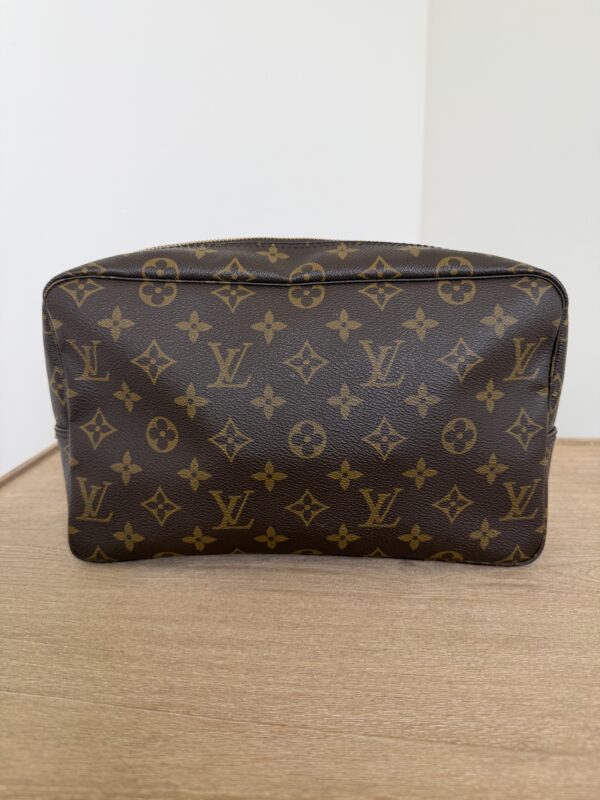 Louis Vuitton Monogram Trousse Toilette 28