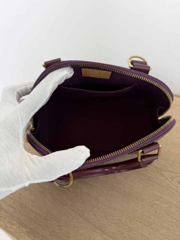Louis Vuitton Alma Handbag Monogram Vernis