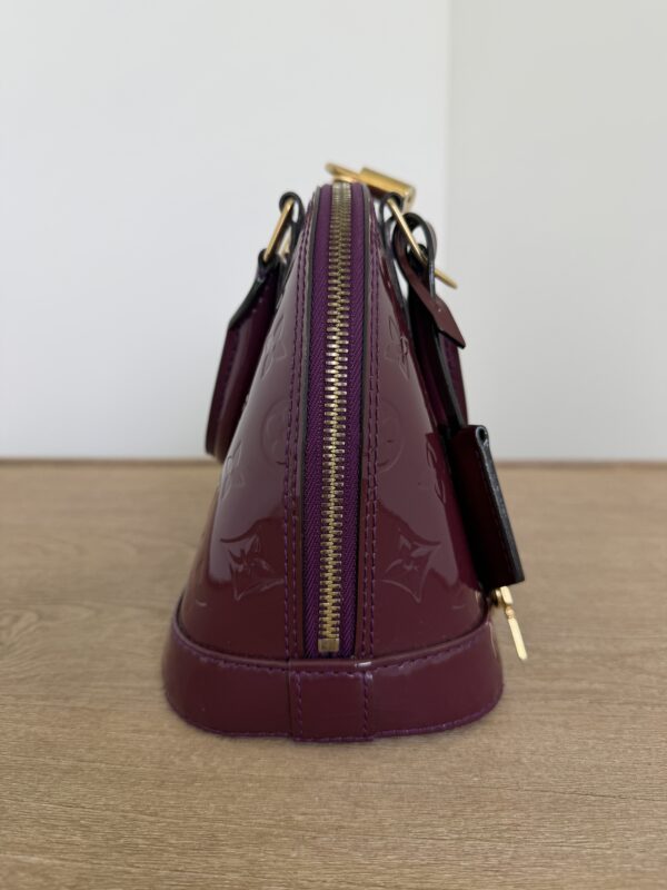 Louis Vuitton Alma Handbag Monogram Vernis