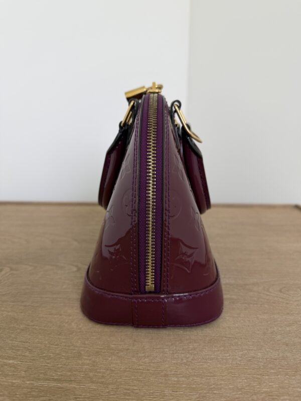 Louis Vuitton Alma Handbag Monogram Vernis
