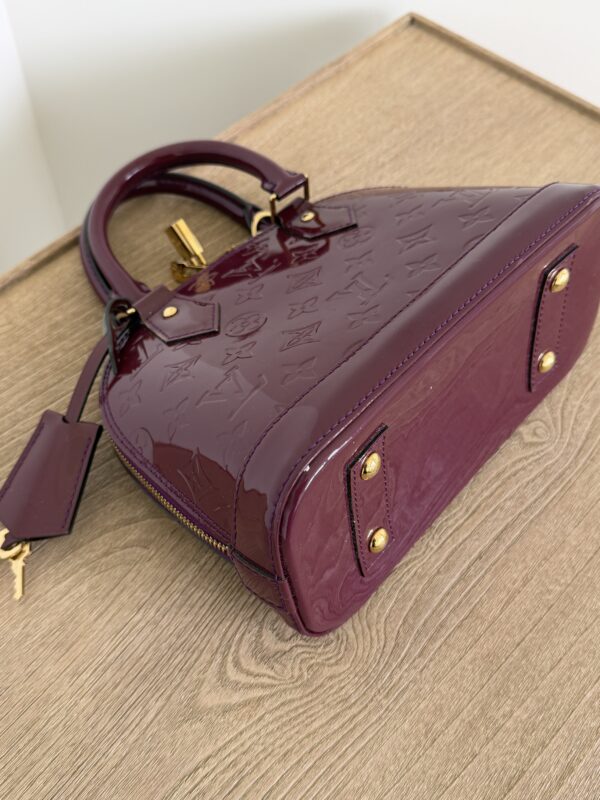 Louis Vuitton Alma Handbag Monogram Vernis