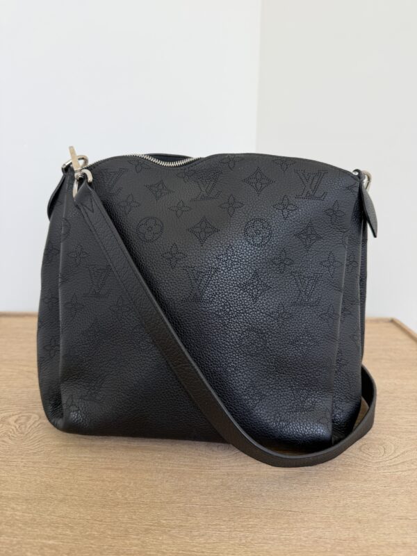 Louis Vuitton Mahina Babylone Chain BB Black