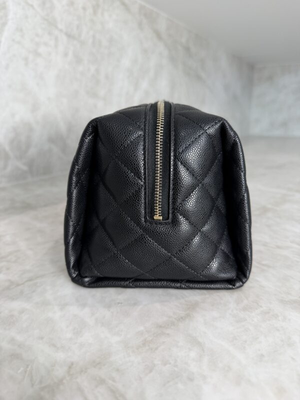 Chanel Grained Shiny Calfskin Gold Tone Hardware Zippered Case Large