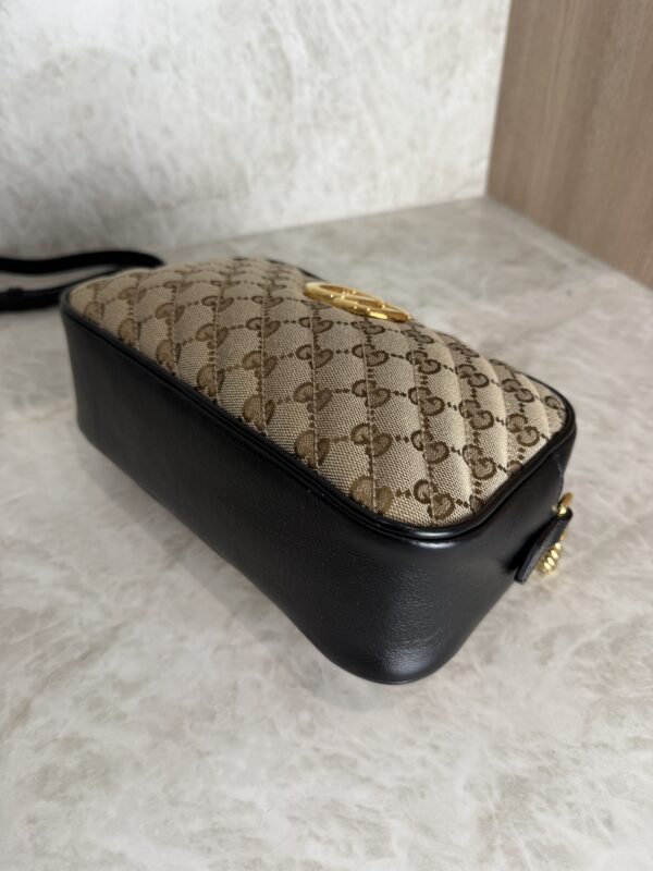 Gucci Monogram Matelasse Diagonal Small GG Marmont Chain Shoulder Bag Beige Black