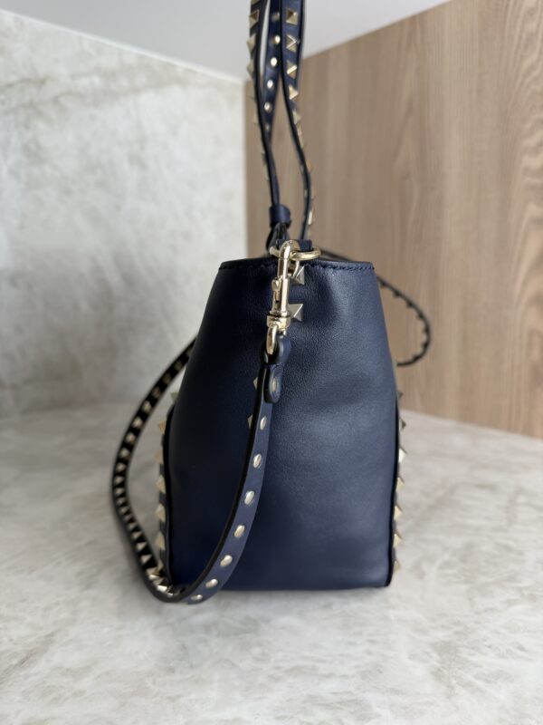 Valentino Garavani Vitello Small Rockstud Tote Marine