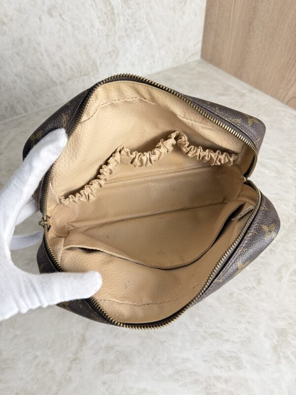 Louis Vuitton Monogram Trousse Toilette 23