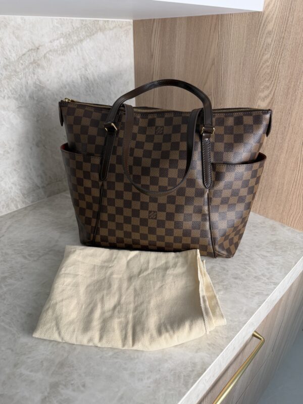 Louis Vuitton Damier Ebene Totally MM NM