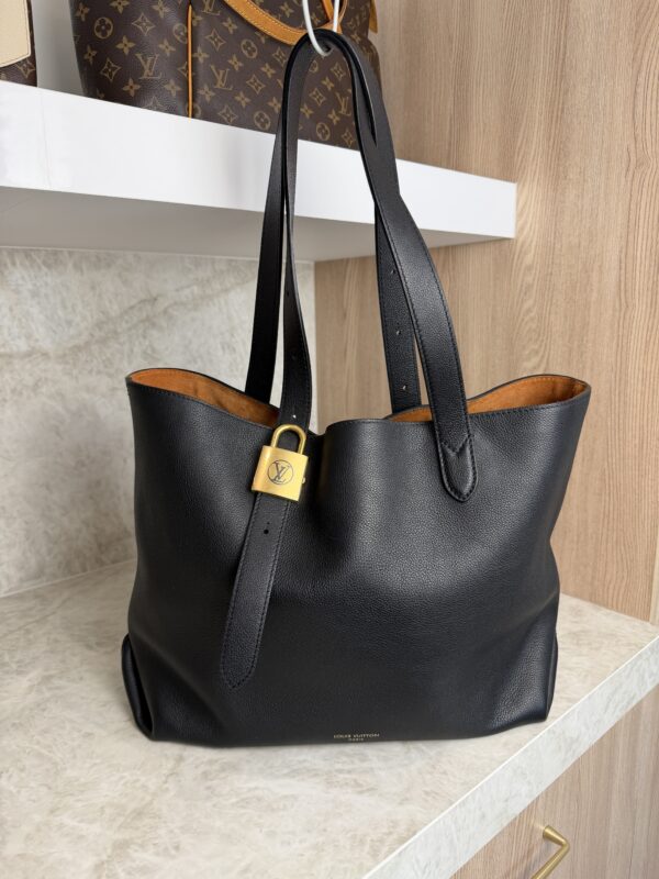 Louis Vuitton Grained Calfskin Low Key Cabas MM Black