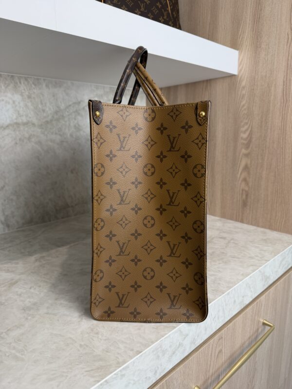 Louis Vuitton Reverse Monogram Giant Onthego GM