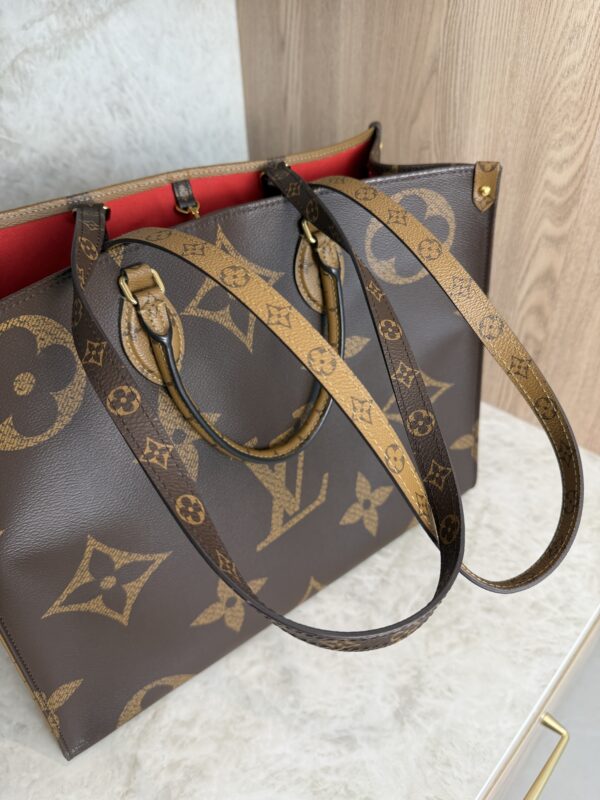 Louis Vuitton Reverse Monogram Giant Onthego GM