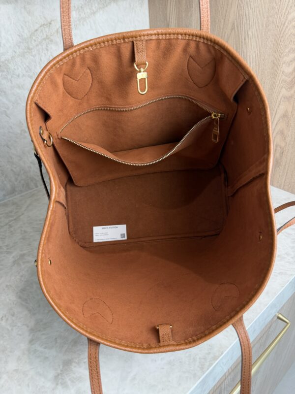 Louis Vuitton Empreinte Monogram Giant Neverfull MM Cognac