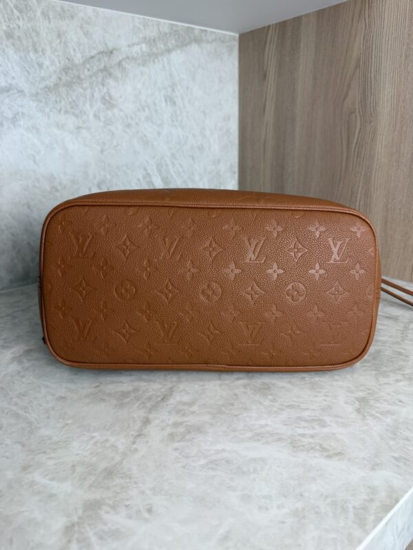 Louis Vuitton Empreinte Monogram Giant Neverfull MM Cognac