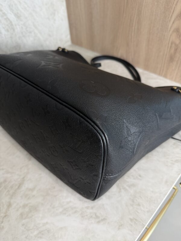 Louis Vuitton Empreinte Monogram Giant Neverfull MM Black