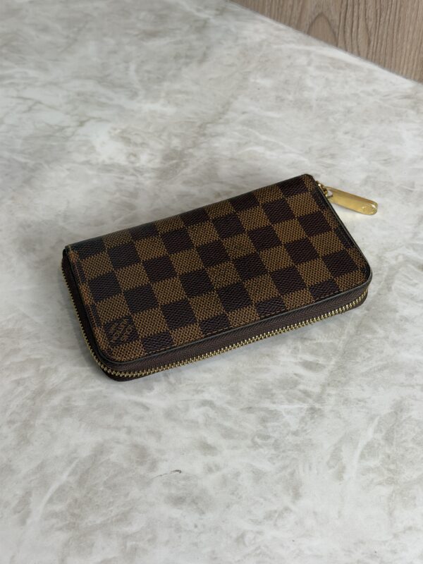 Louis Vuitton Damier Ebene Zippy Compact Wallet