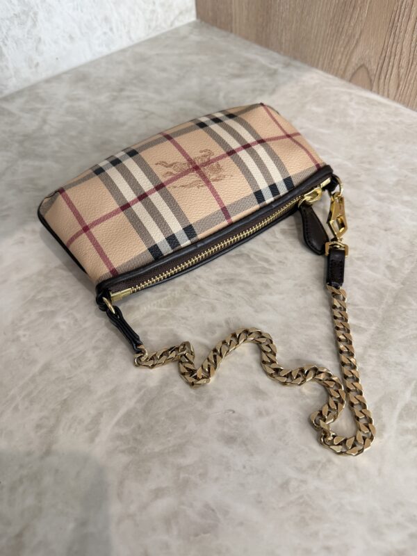 Burberry Haymarket Check Clara Pochette