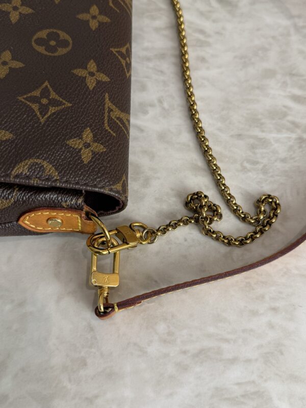 Louis Vuitton Monogram Favorite MM