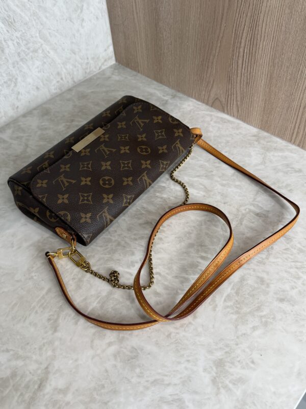 Louis Vuitton Monogram Favorite MM