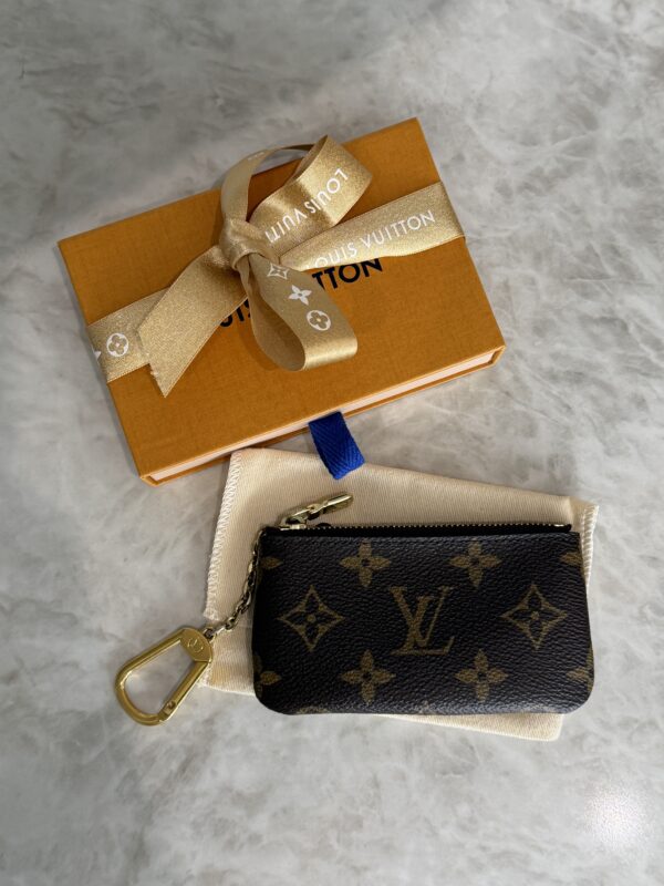 Louis Vuitton Monogram Key Pouch Cles