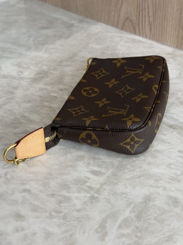 Louis Vuitton Monogram Mini Pochette Accessories