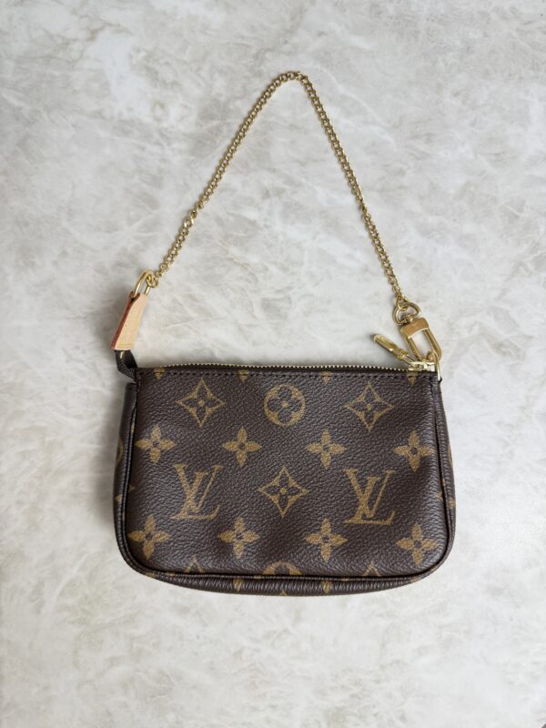 Louis Vuitton Monogram Mini Pochette Accessories