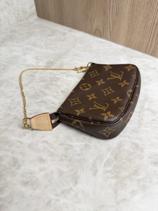 Louis Vuitton Monogram Mini Pochette Accessories