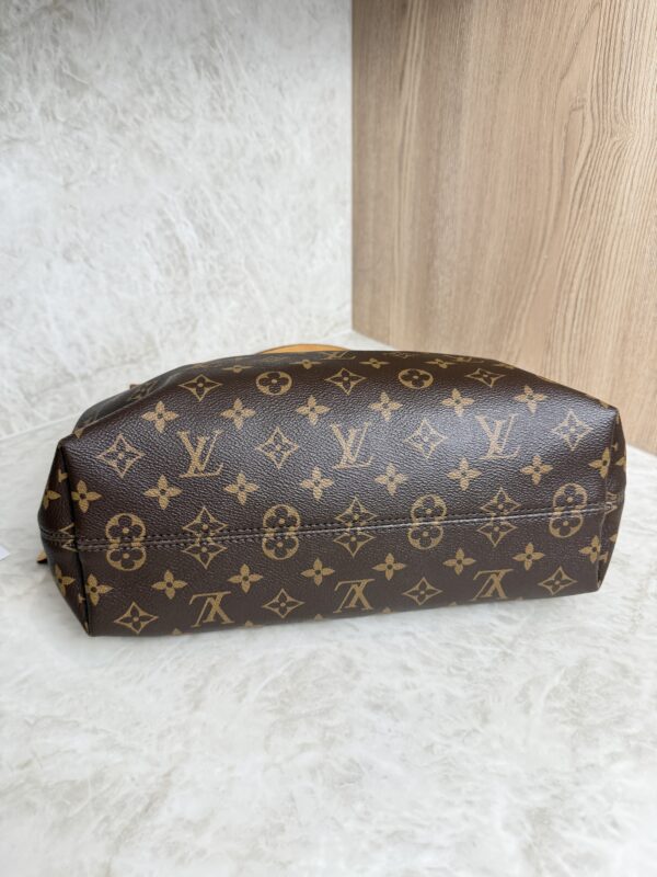 Louis Vuitton Monogram Graceful PM