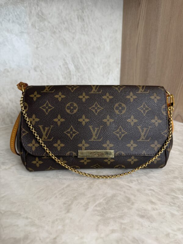 Louis Vuitton Monogram Favorite MM