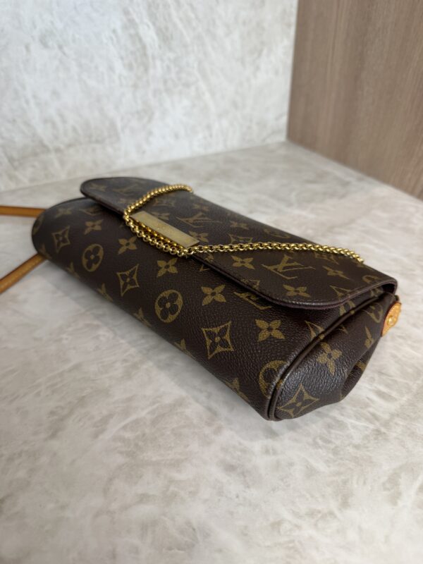 Louis Vuitton Monogram Favorite MM