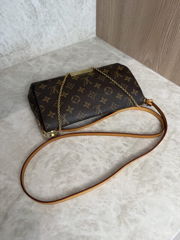 https://www.herauthentic.com/chanel-shiny-goatskin-diagonal-quilted-medium-flap-burgundy/
