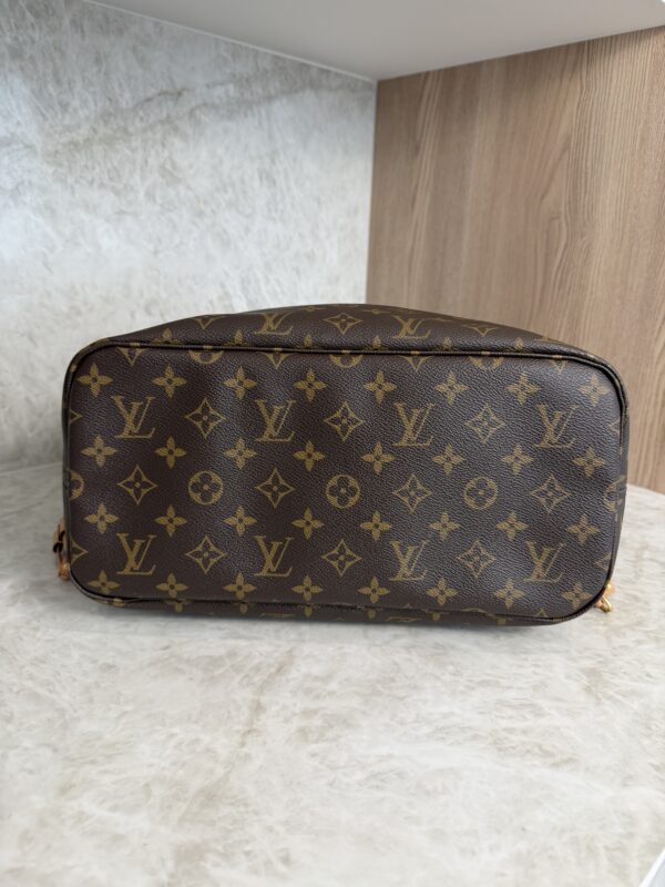 https://www.herauthentic.com/louis-vuitton-grained-calfskin-low-key-cabas-mm-black/