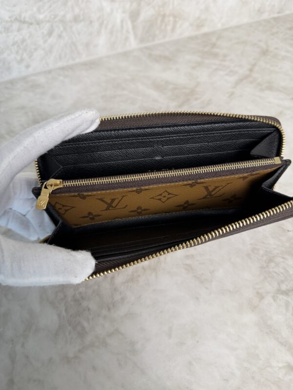 Louis Vuitton Reverse Monogram Clemence Wallet