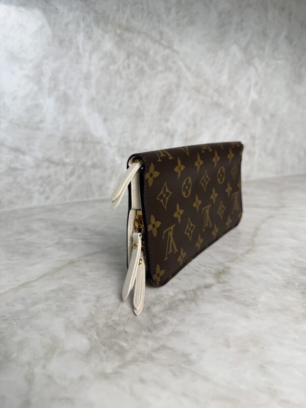 Louis Vuitton Monogram Insolite Wallet White