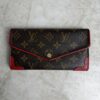 Louis Vuitton Retiro Sarah Wallet Monogram Canvas