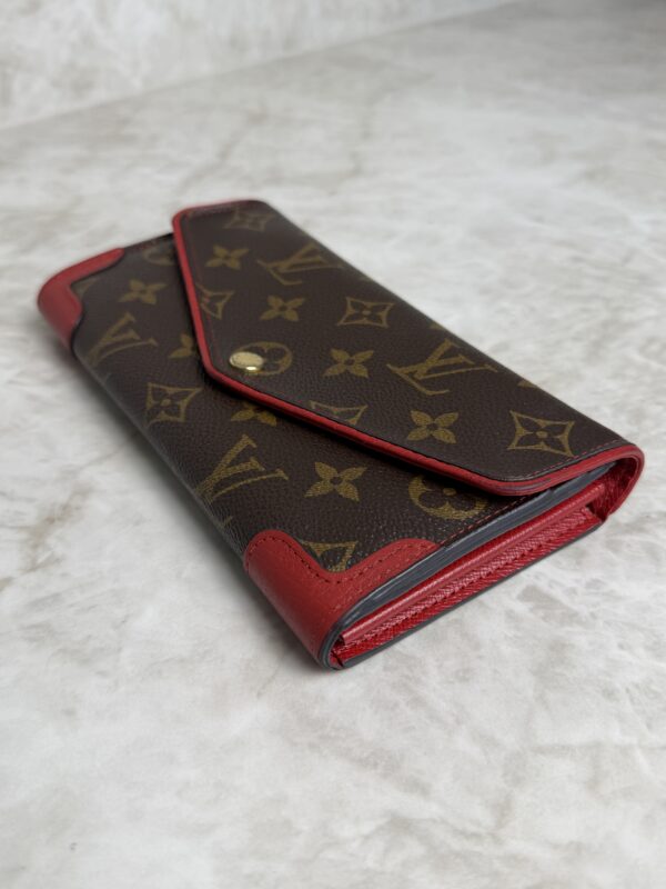 Louis Vuitton Retiro Sarah Wallet Monogram Canvas